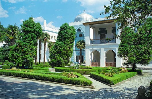 Территория дворца Дюльбер