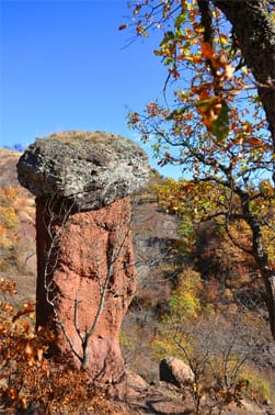 урочище Демерджи, каменные грибы