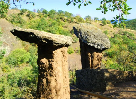 урочище Демерджи, каменные грибы